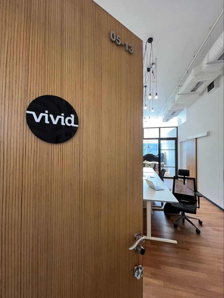 Vivid Creationsのオフィスの入り口